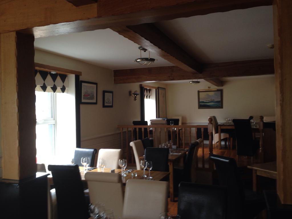 The Fleet Inn Guesthouse & Restaurant Killybegs Εξωτερικό φωτογραφία